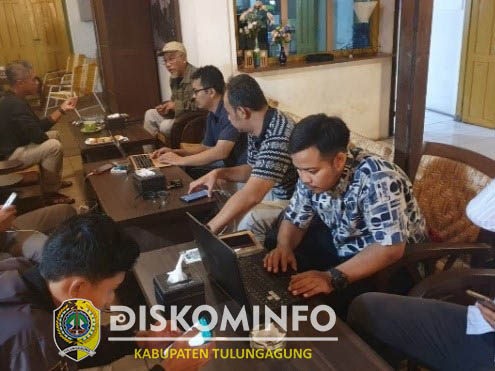 SHARING PENGELOLAAN JARINGAN DAN PUSAT DATA DENGAN LDP