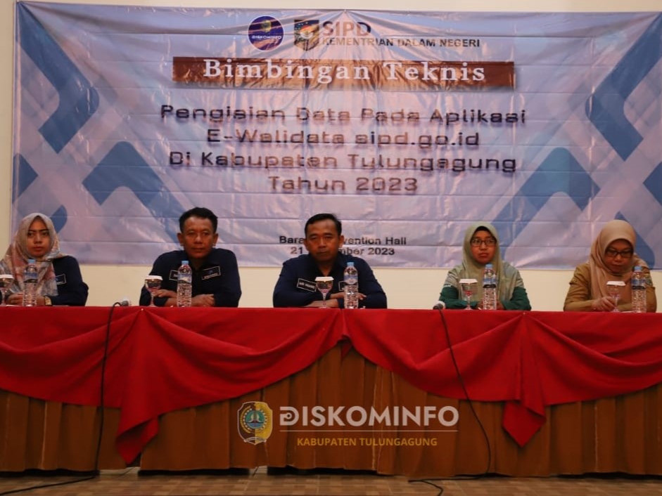 DINAS KOMINFO TULUNGAGUNG GELAR BIMTEK PENGISIAN DATA PADA APLIKASI E-WALIDATA SIPD.GO.ID